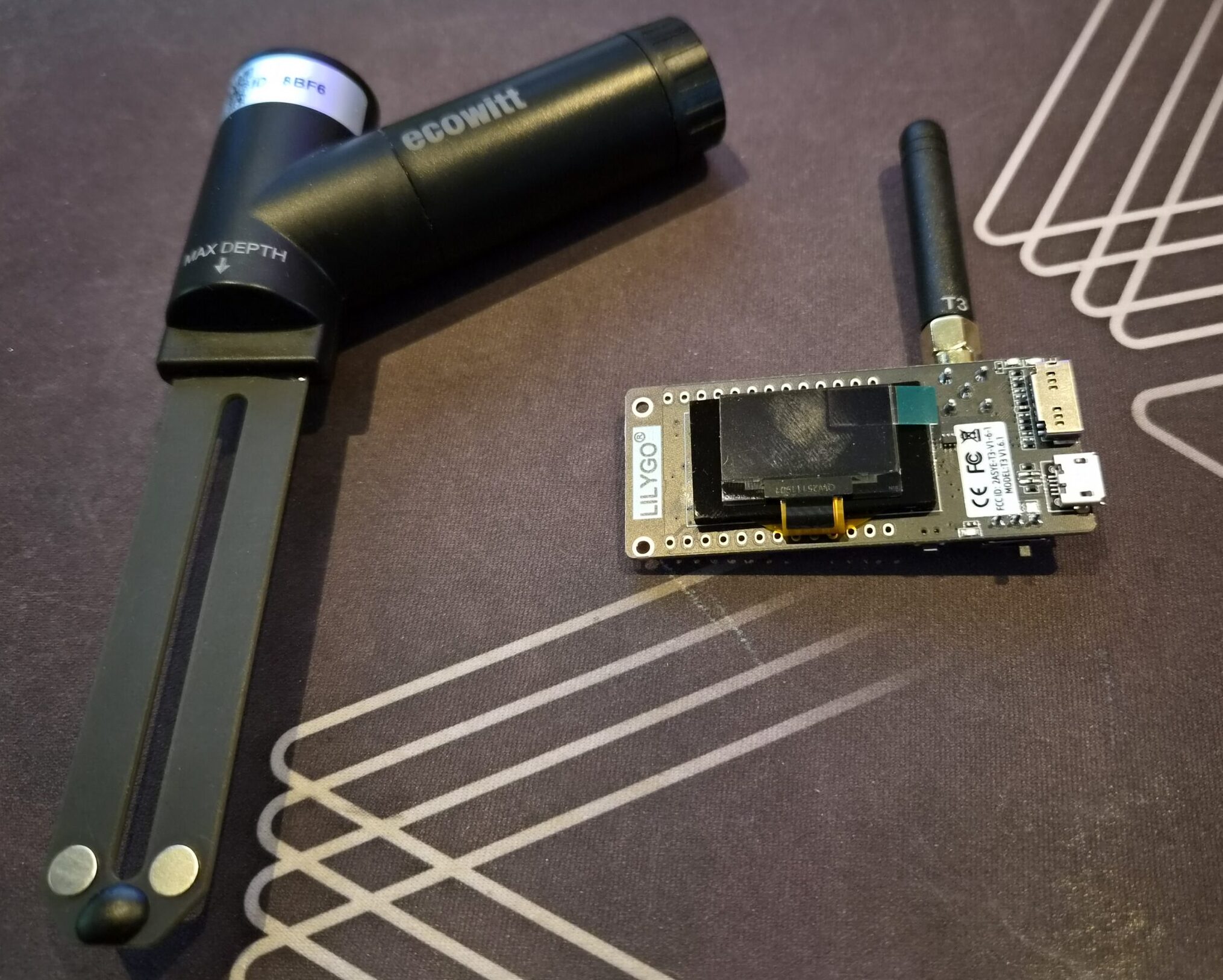 WH52 and LILYGO board